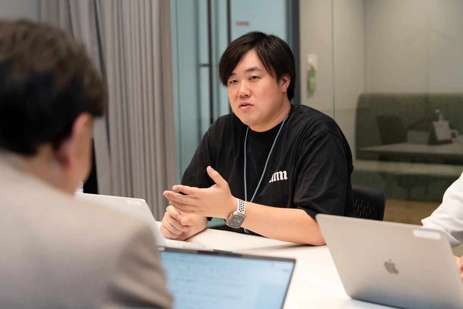 情報戦略テクノロジー株式会社 東様へのインタビュー