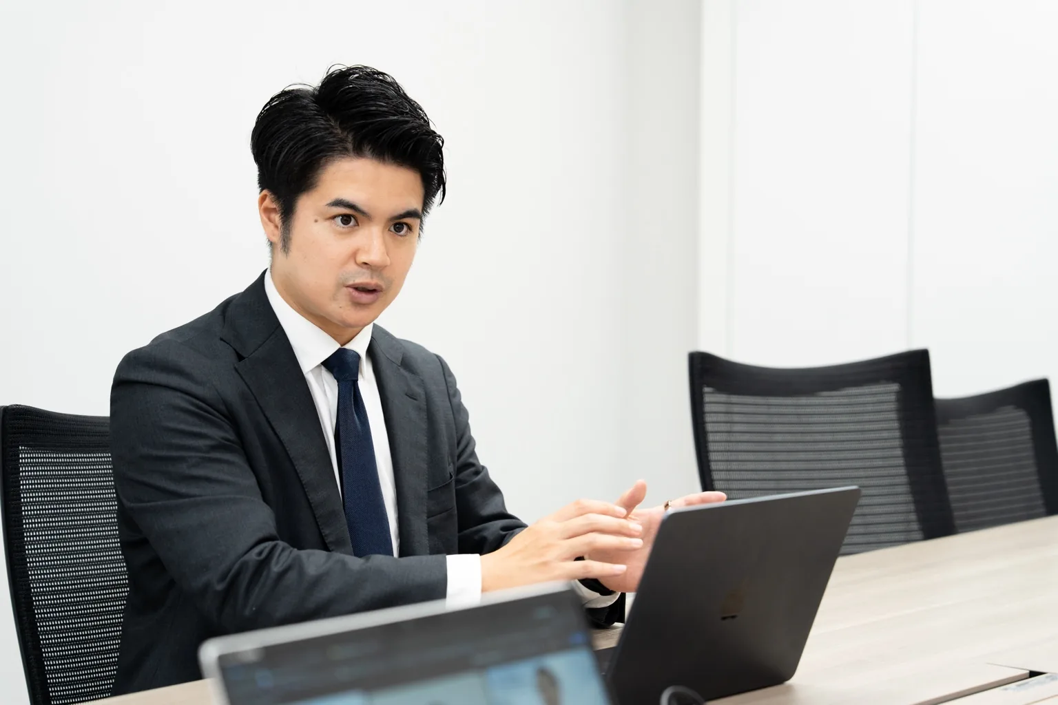 株式会社アカツキAIテクノロジーズ 取締役COO 朝戸
